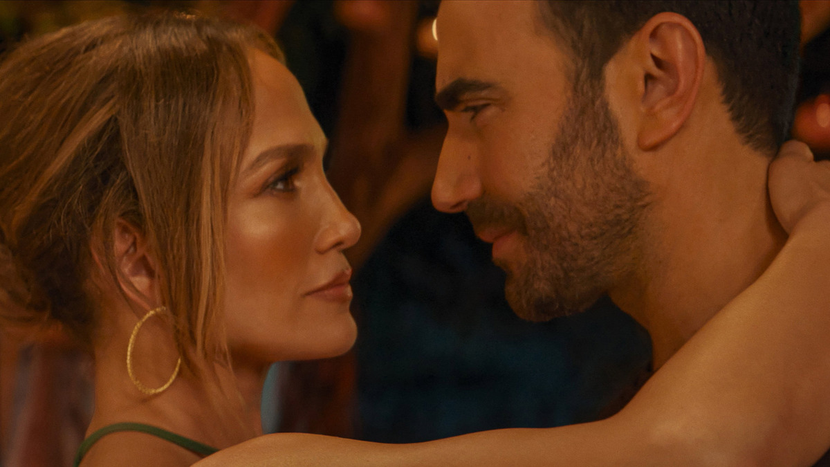 Office Romance’ review by Geoff Ketchum • Letterboxd