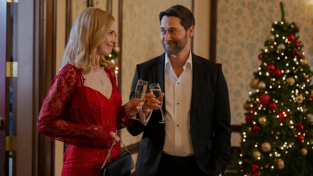 ‎My Secret Santa (2025) directed by Mike Rohl • Reviews, film + cast ...