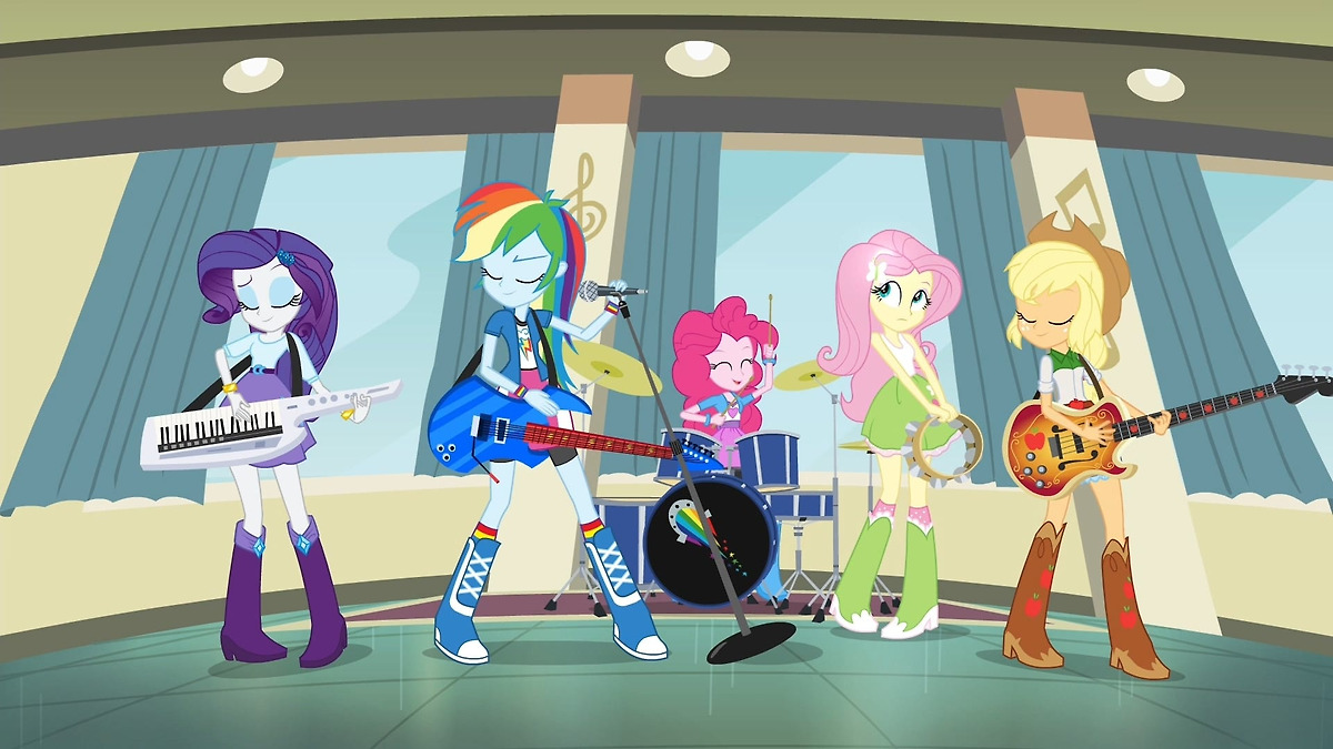My Little Pony: Equestria Girls - Rainbow Rocks’ review by ana • Letterboxd