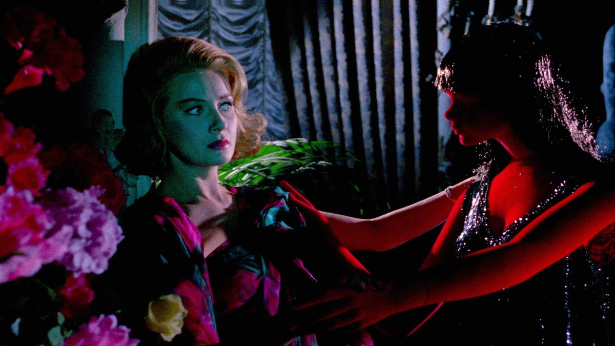 Blood and Black Lace’ review by casey 💜 • Letterboxd