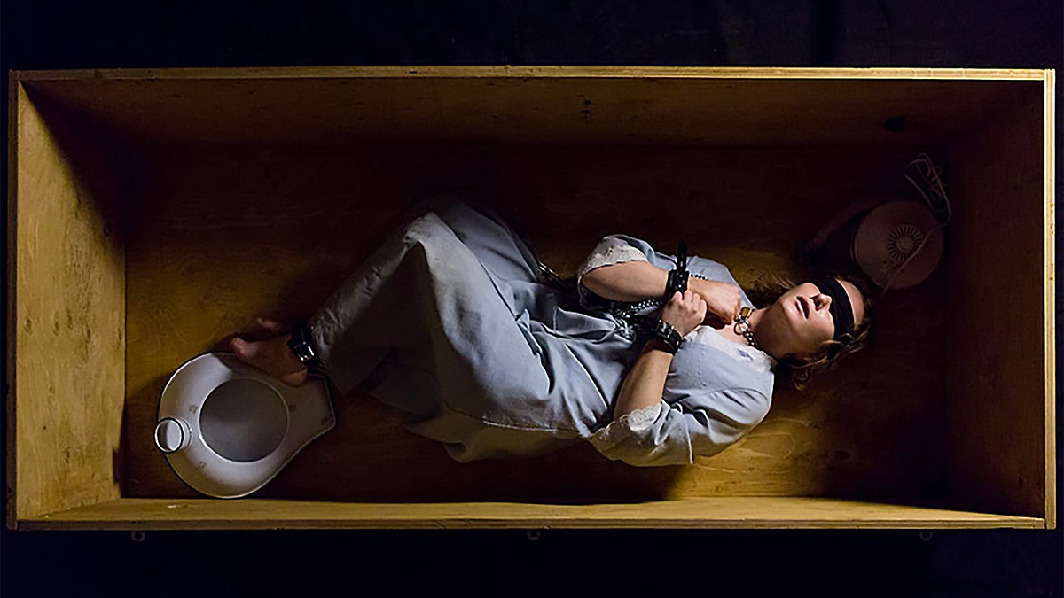Girl in the Box’ review by Servix • Letterboxd