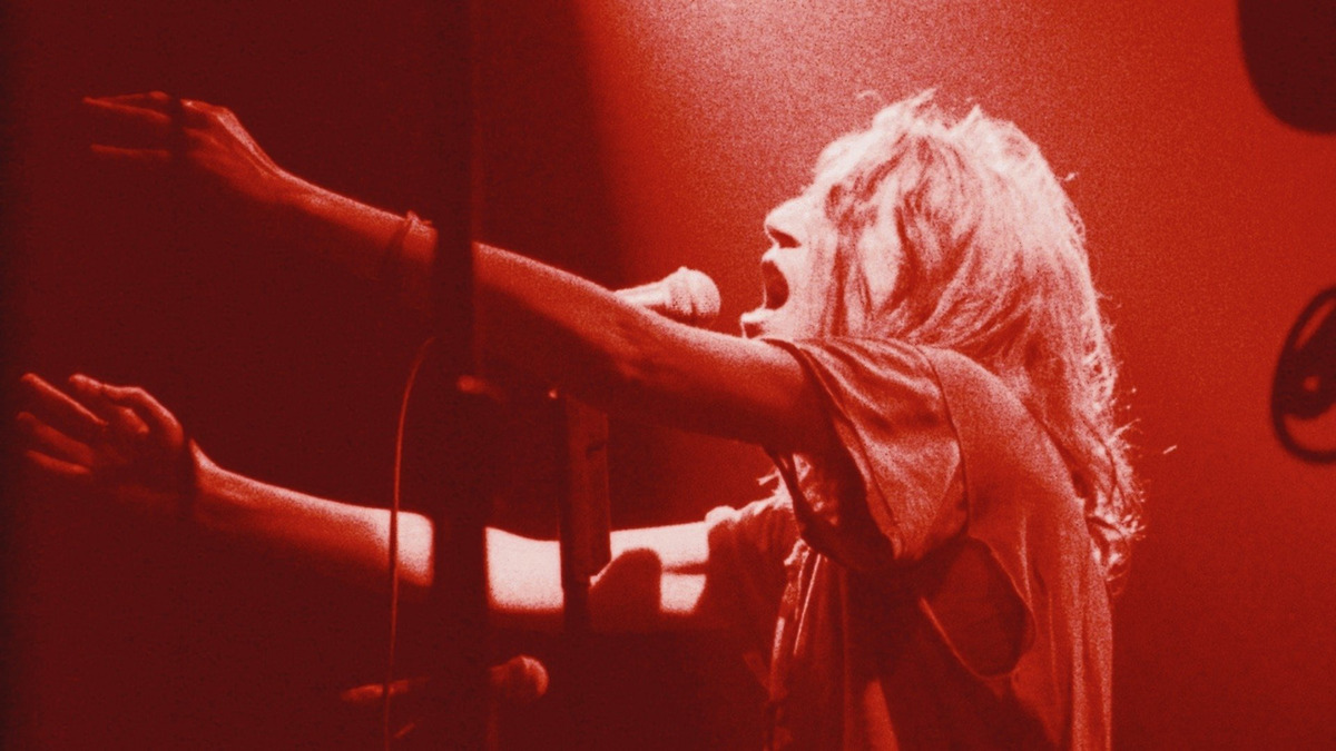 Patti Smith: Dream of Life (2008) directed by Steven Sebring