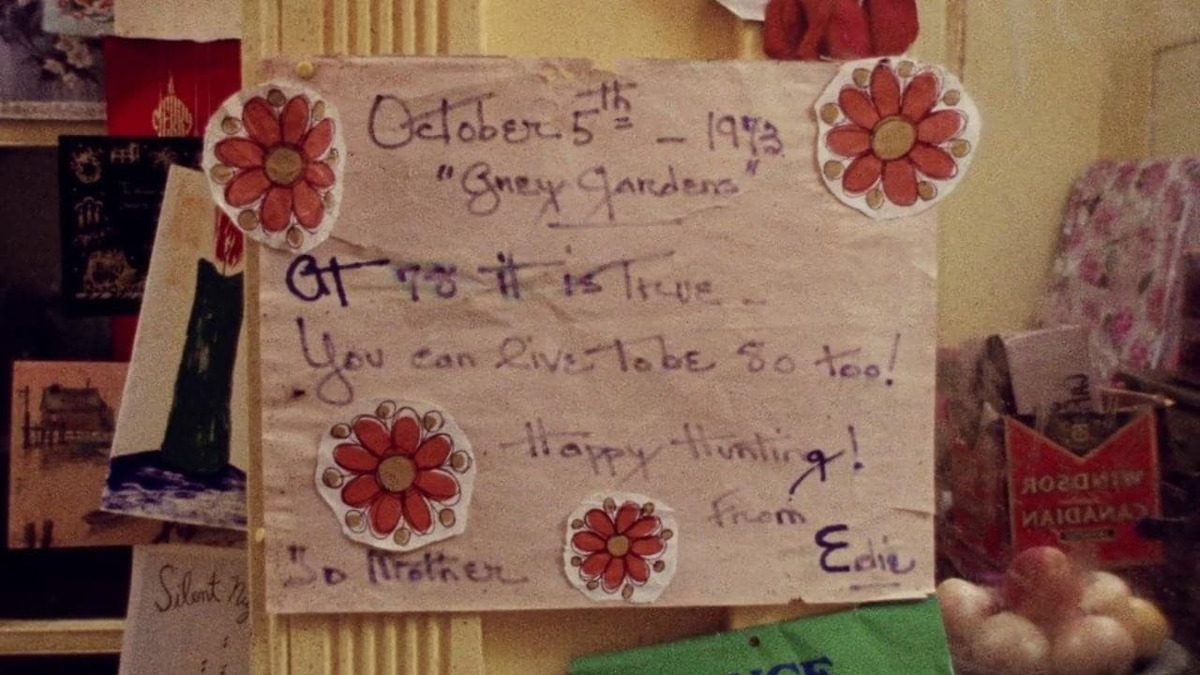 Grey Gardens’ review by Riley • Letterboxd