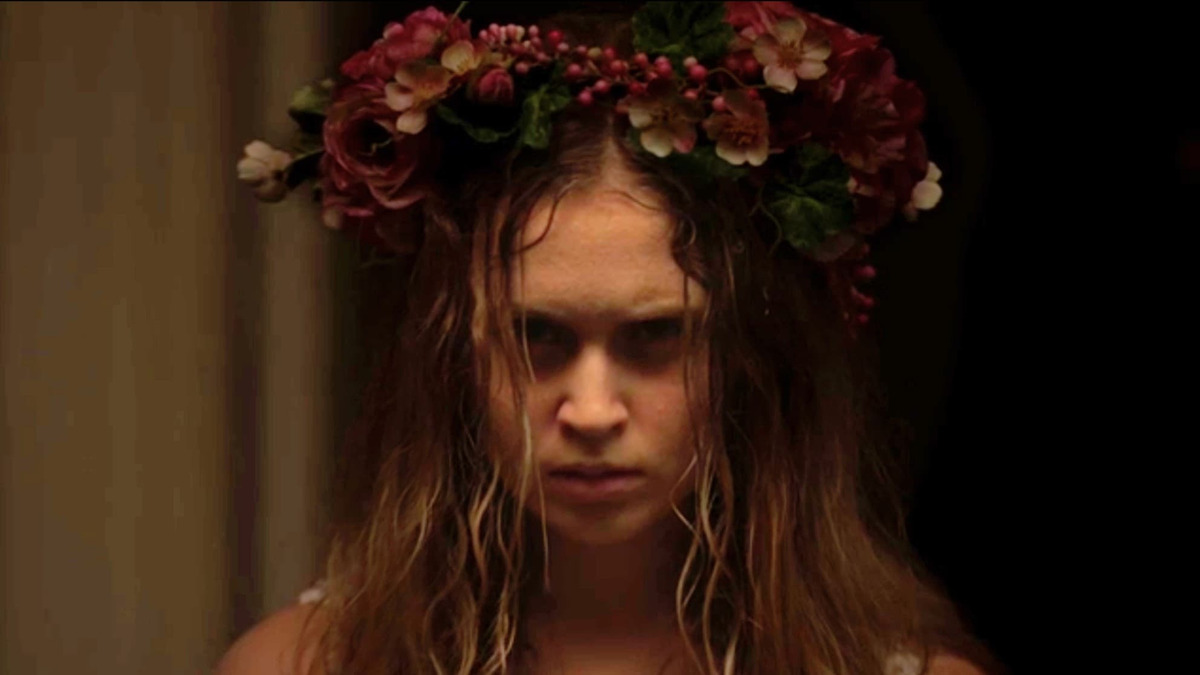 Sharp Objects’ review by kylee 𓆝 𓆟 𓆞 𓆝 𓆟 • Letterboxd