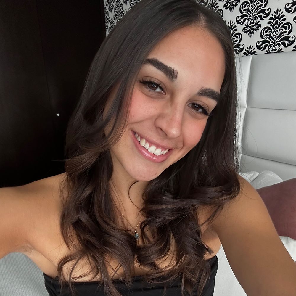 Evie Malay