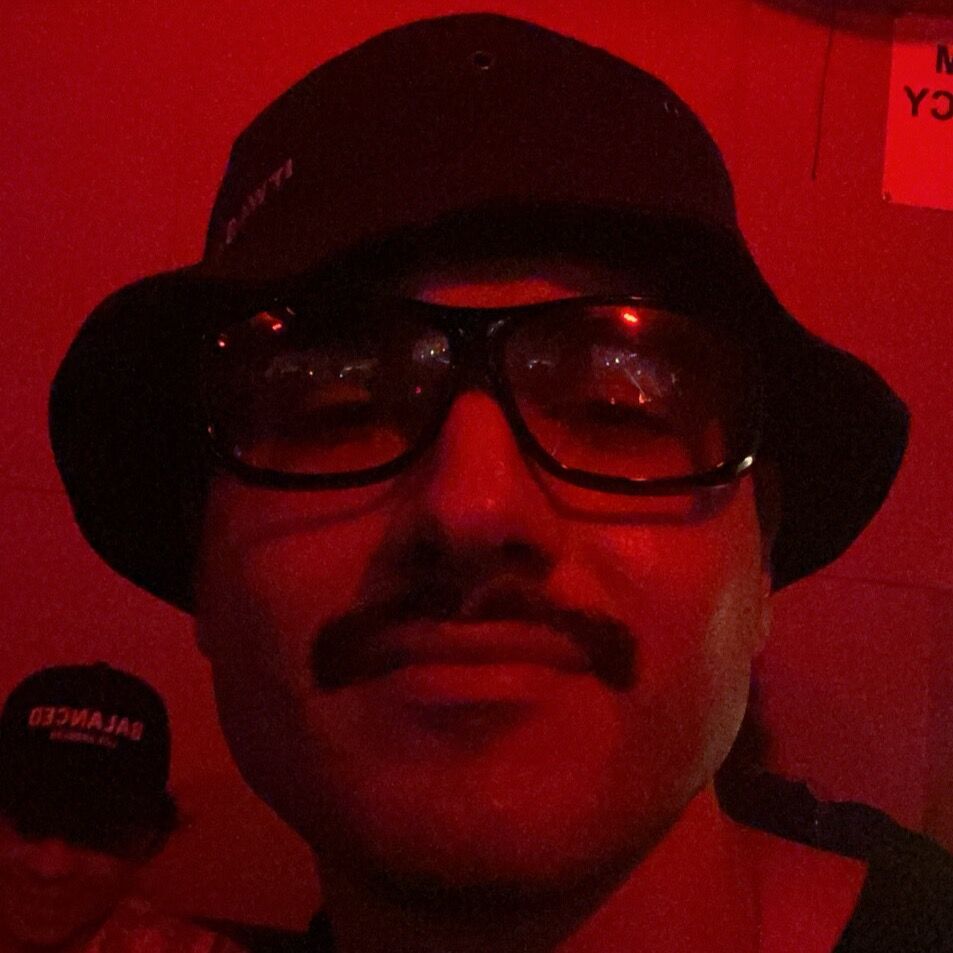 Letterboxd profile picture for @safari
