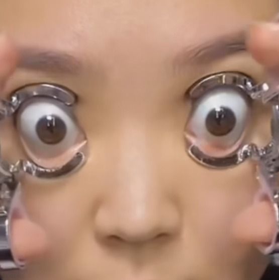 Letterboxd profile picture for @robots