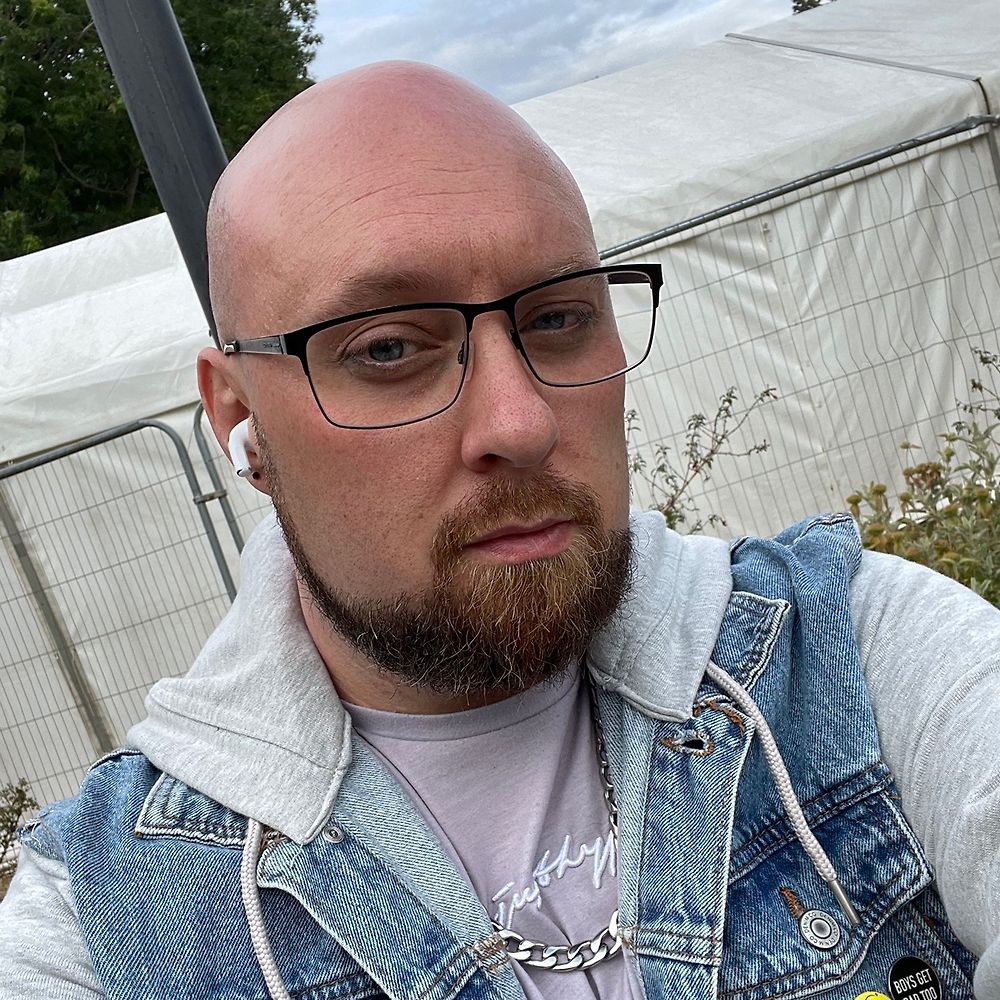 Dan L