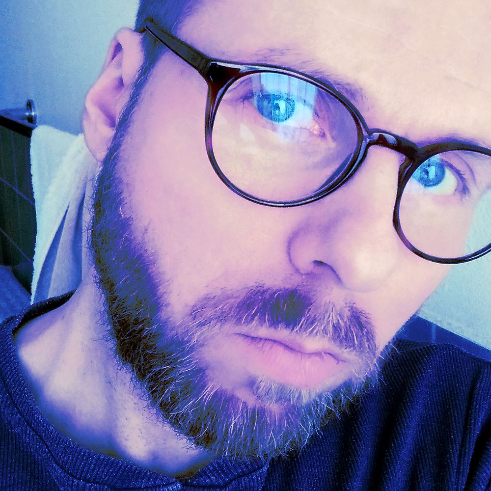 ___Chris___