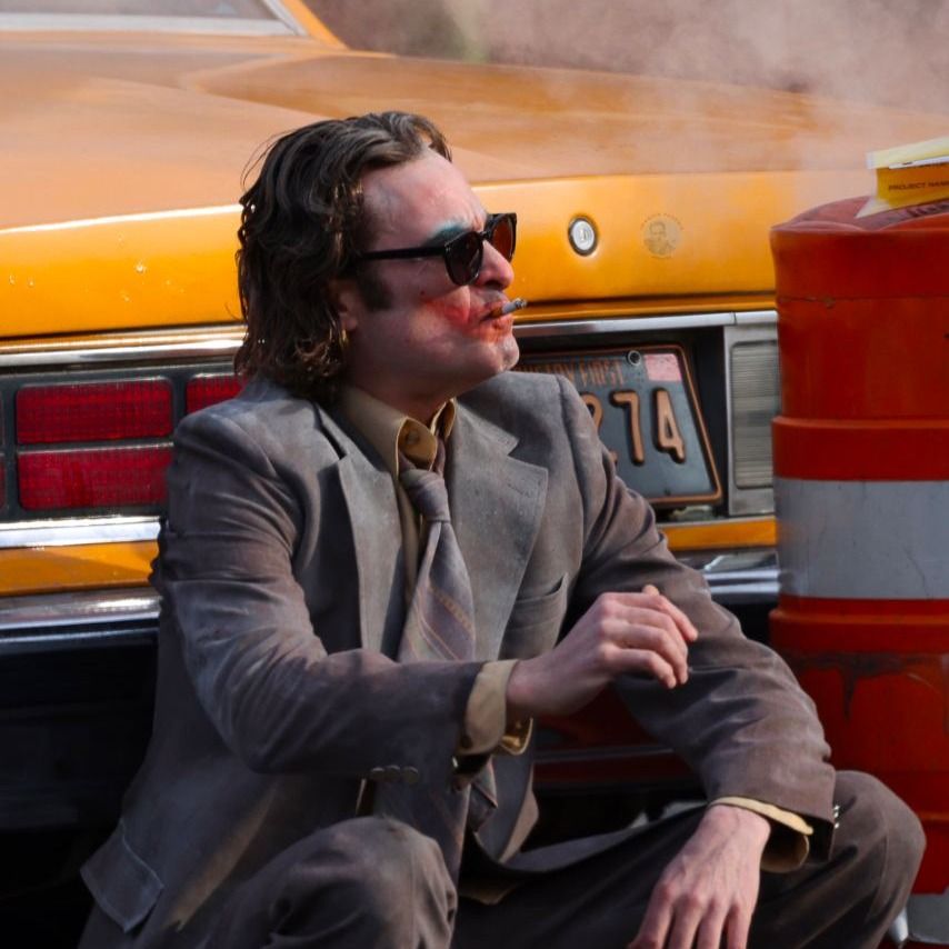 Хоакин фениксфеникс джовкр. Хоакин феникс джокер. Новый джокер 2024. Хоакин феникс и леди гага. Новый джокер 2024.