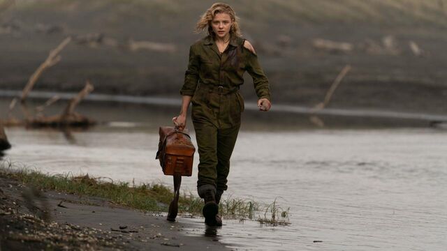 Chloë Grace Moretz and her top-secret package in Shadow in the Cloud.