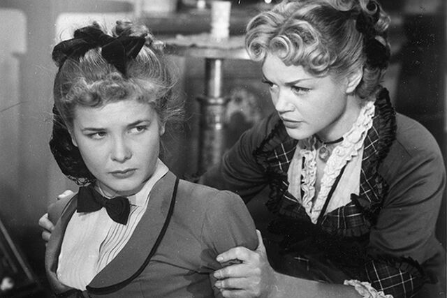 Marie-Claire Olivia and Simone Simon in Jacqueline Audry’s Olivia (1951).