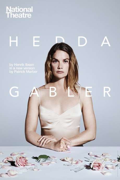 ‎National Theatre Live Hedda Gabler (2017) directed by Nick Wickham