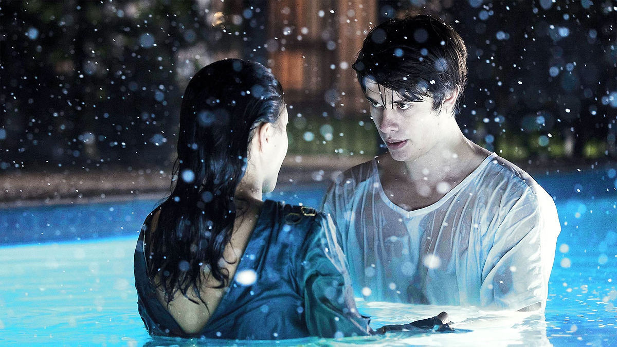 ‎The Changeover (2017) directed by Miranda Harcourt, Stuart McKenzie