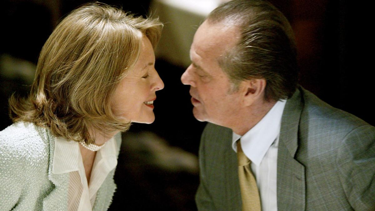 Something's Gotta Give (2003) directed by Nancy Meyers β’ Reviews, film + cast β’ Letterboxd