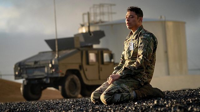 Anthony Ramos as Major Daniel Gonzalez.