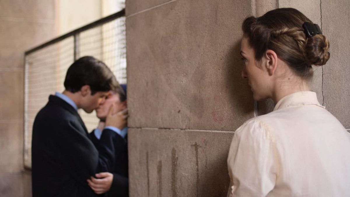 The Invisible Eye in the Tehran Traffic