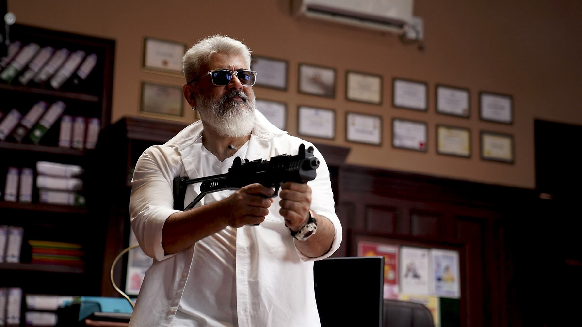 Thunivu (2023) directed by H. Vinoth • Reviews, film + cast • Letterboxd