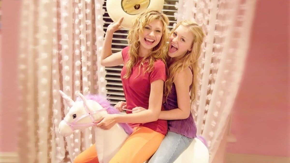 ‎Cow Belles (2006) directed by Francine McDougall • Reviews, film