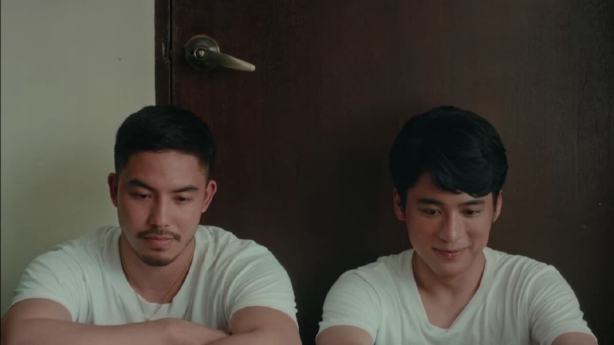 Hello, Stranger: The Movie (2021) directed by Dwein Ruedas Baltazar ...