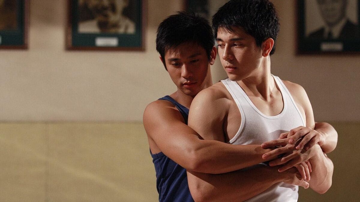 ‎The Dance of Two Left Feet (2011) directed by Alvin B. Yapan • Reviews ...