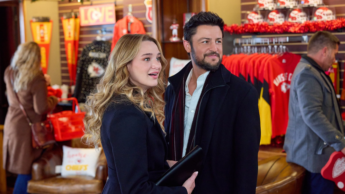 Holiday Touchdown A Chiefs Love Story Review By Sydthekid2002 holiday-touchdown-a-chiefs-love-story-review-by-sydthekid2002