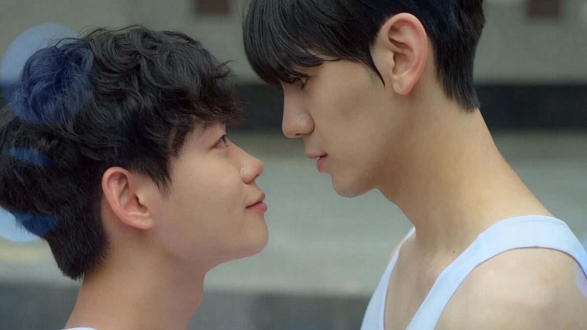 ‎Mr. Heart (2020) directed by Park Sun-jae • Reviews, film + cast