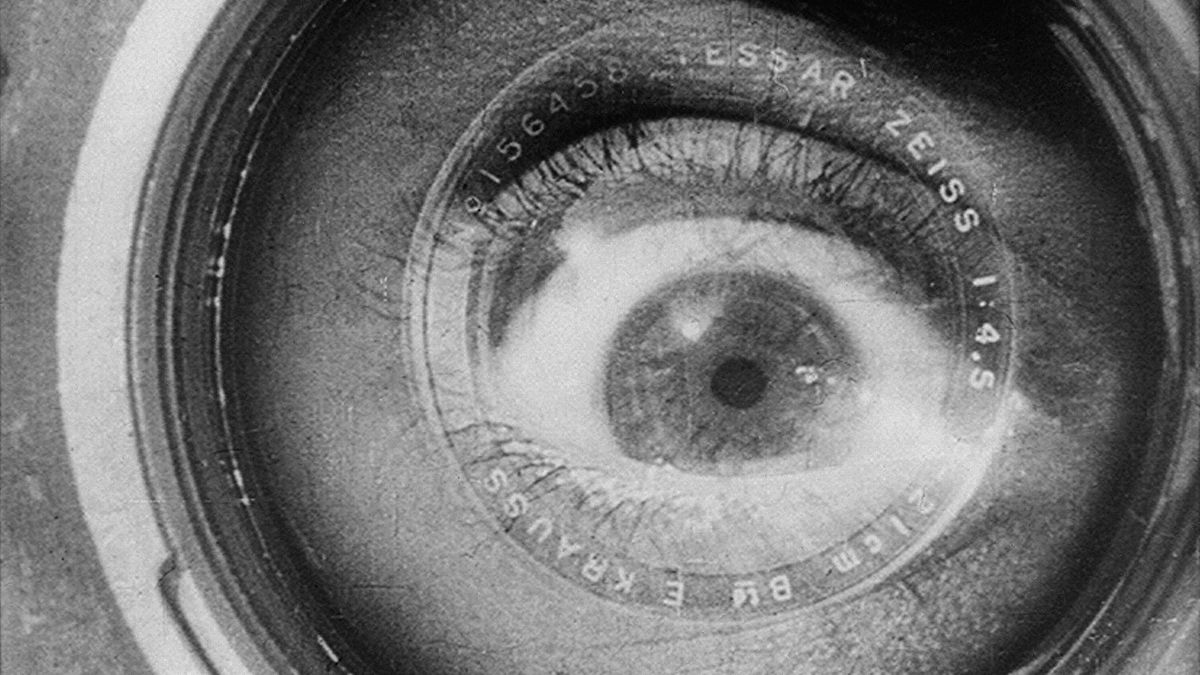 Man with a Movie Camera’ review by leonardo_gs • Letterboxd