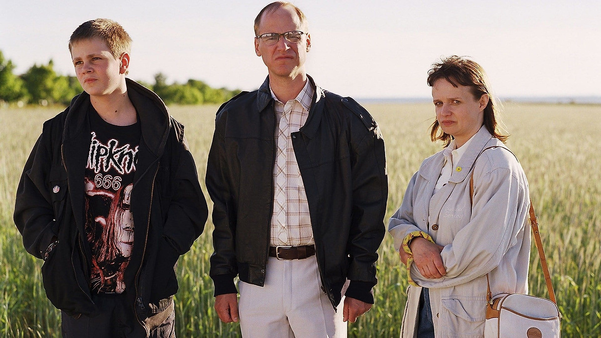 Four Shades of Brown (2004) directed by Tomas Alfredson • Reviews, film ...