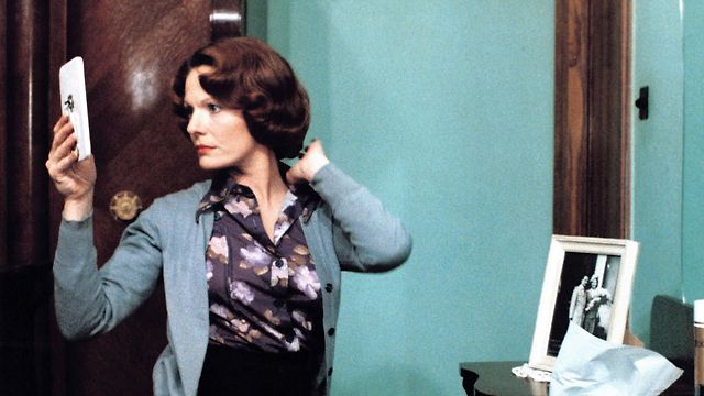 Always gotta check behind you: Delphine Seyrig as the eponymous Jeanne Dielman.