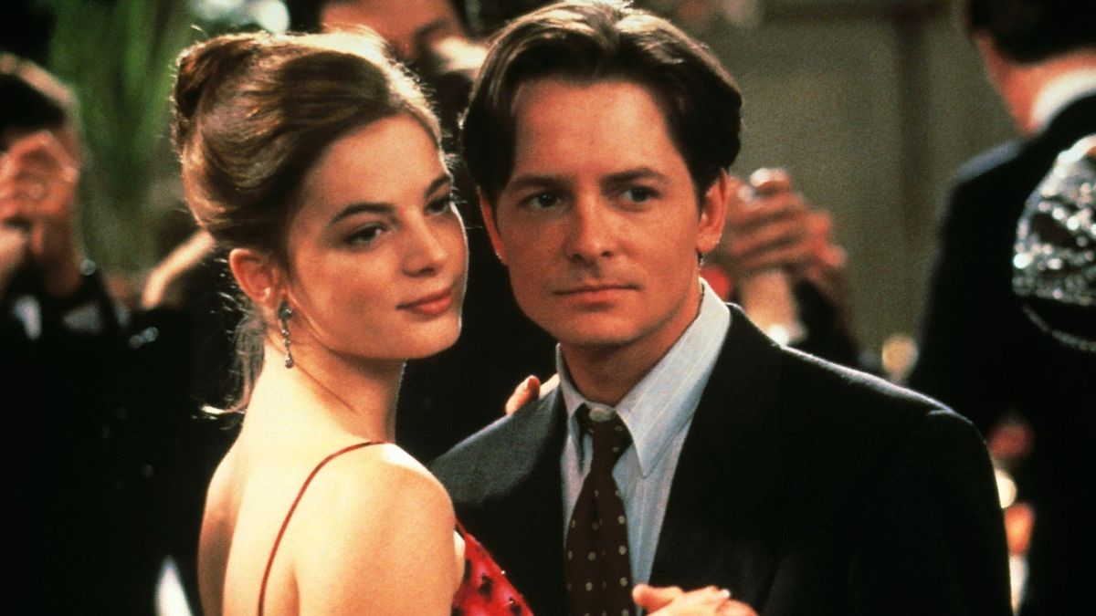 ‎For Love or Money (1993) directed by Barry Sonnenfeld • Reviews, film