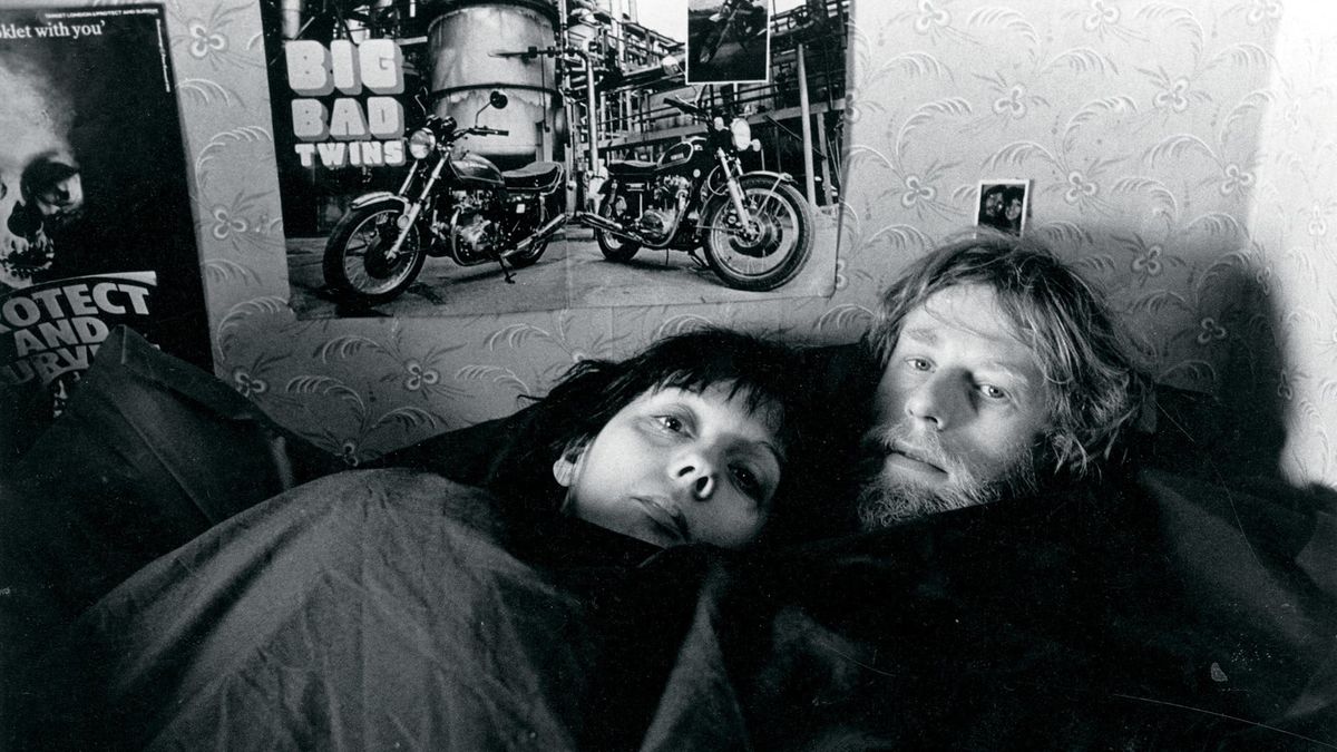 High Hopes (1988) directed by Mike Leigh • Reviews, film + cast • Letterboxd