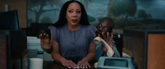 Rosa (Selenis Leyva) is one of two employees who stay behind when Brian shows up with his note.