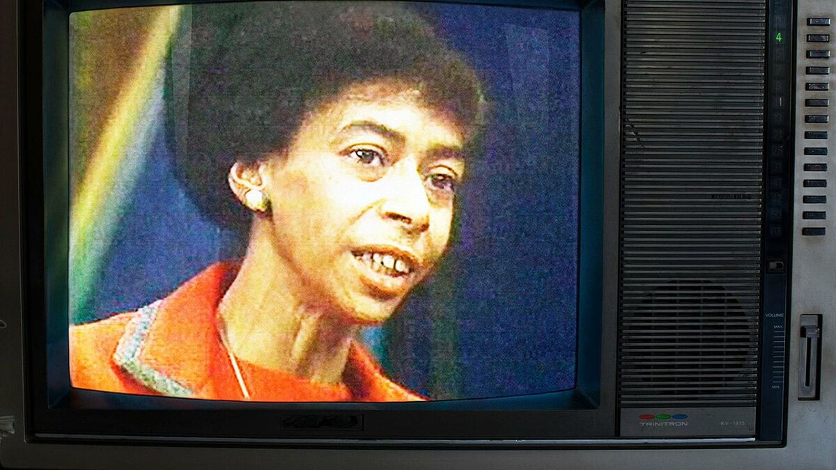 ‎Recorder The Marion Stokes Project (2019) directed by Matt Wolf • Reviews, film + cast