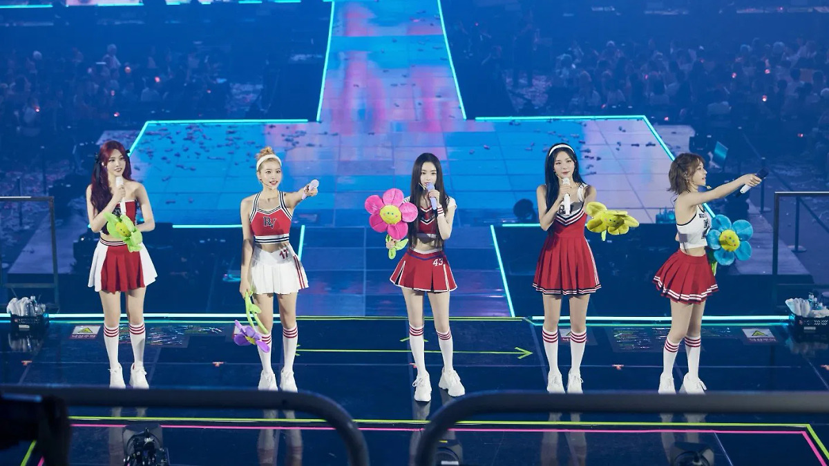 Red Velvet Happiness Diary : My Dear, ReVe1uv in Cinemas (2025) directed by  Oh Yoon-dong, Kim Sun-hyung • Reviews, film + cast • Letterboxd