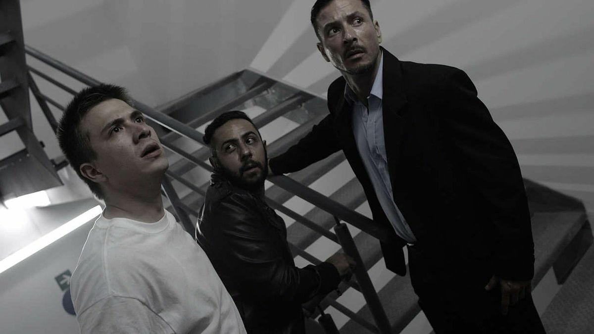 The Incident (2014) directed by Isaac Ezban • Reviews, film + cast •  Letterboxd
