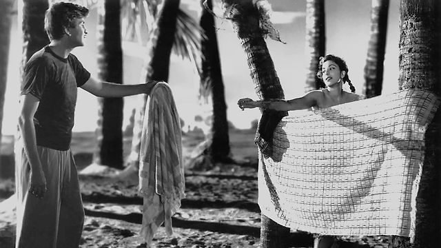 Passing the towel across borders.