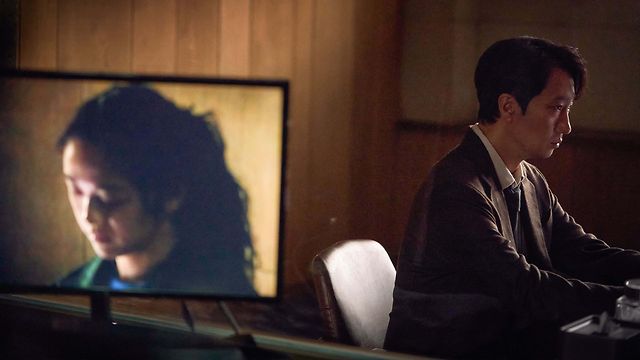 “When a carpenter has more tools in his toolbox, he has more to work with in his workshop. It’s the same case of a filmmaker.” —Park Chan-wook
