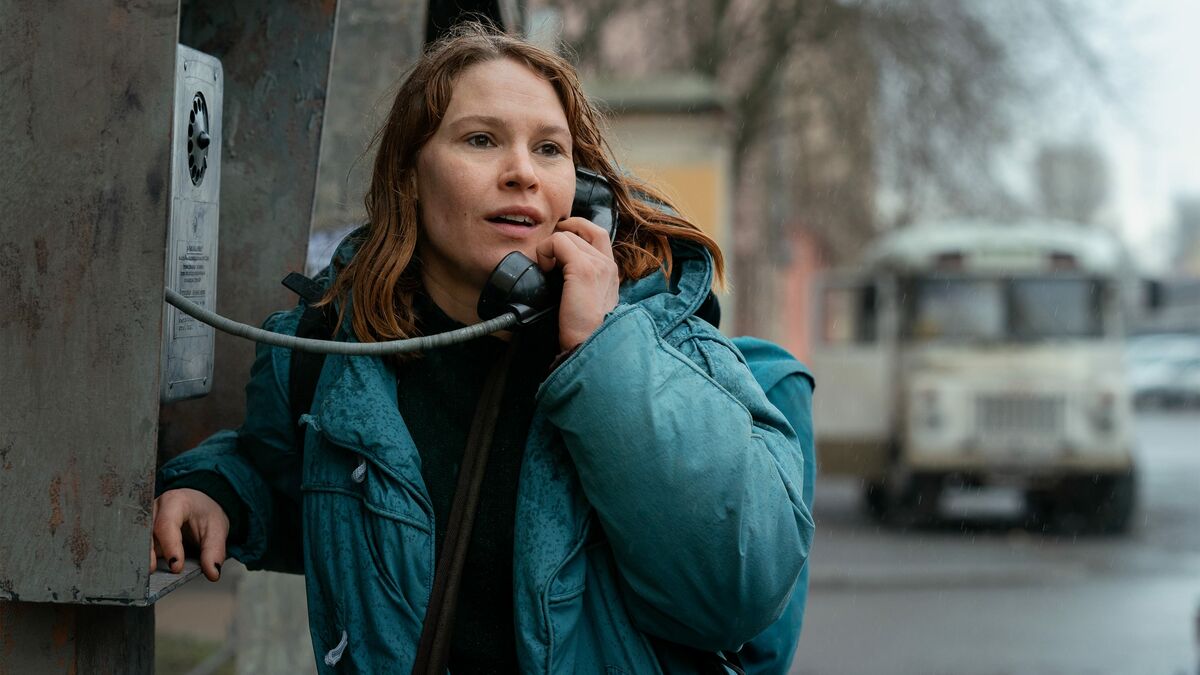 Compartment No. 6 (2021) directed by Juho Kuosmanen • Reviews, film ...