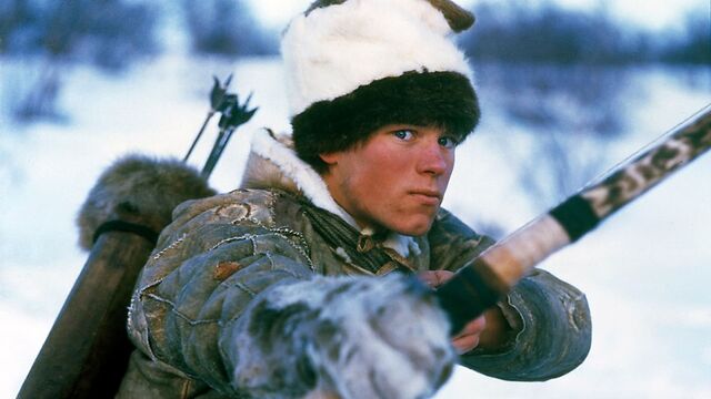 Mikkel Gaup in Nils Gaup’s Academy Award-nominated Pathfinder (1987).