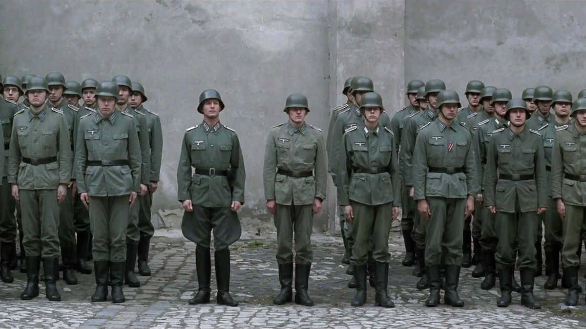 Stalingrad (1993) directed by Joseph Vilsmaier • Reviews, film + cast • Letterboxd