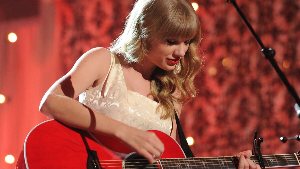 Taylor Swift VH1 Storytellers (2012) directed by Alex Coletti