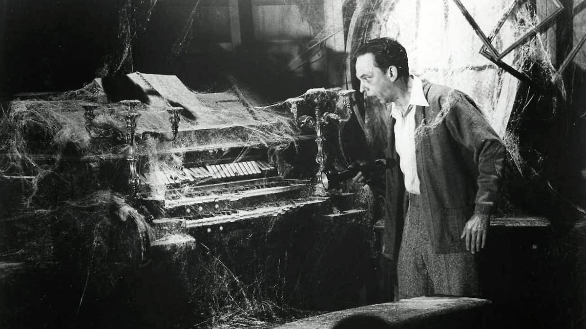 The Ghost & Mr. Chicken (1966) directed by Alan Rafkin • Reviews, film ...