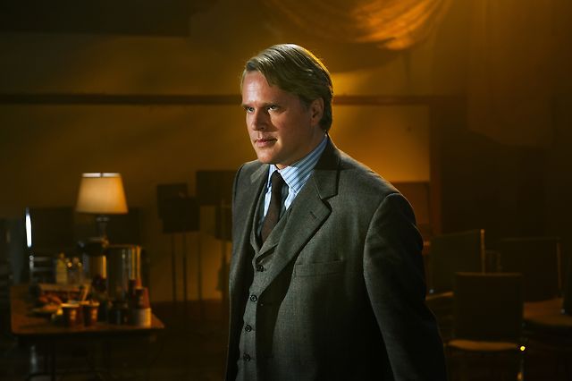 Dr. Lawrence Gordon in his ‘person suit’.