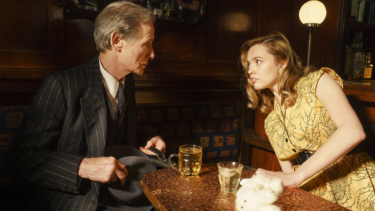 Living (2022) directed by Oliver Hermanus • Reviews, film + cast •  Letterboxd