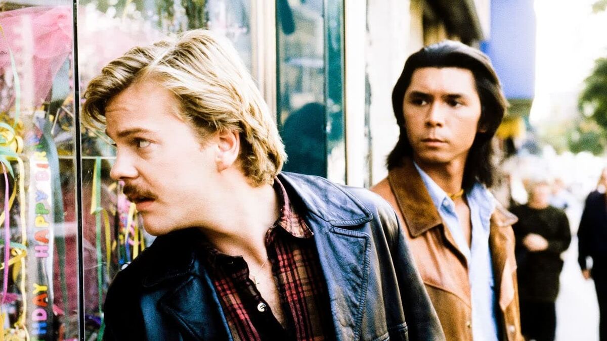 Renegades (1989) directed by Jack Sholder • Reviews, film + cast • Letterboxd