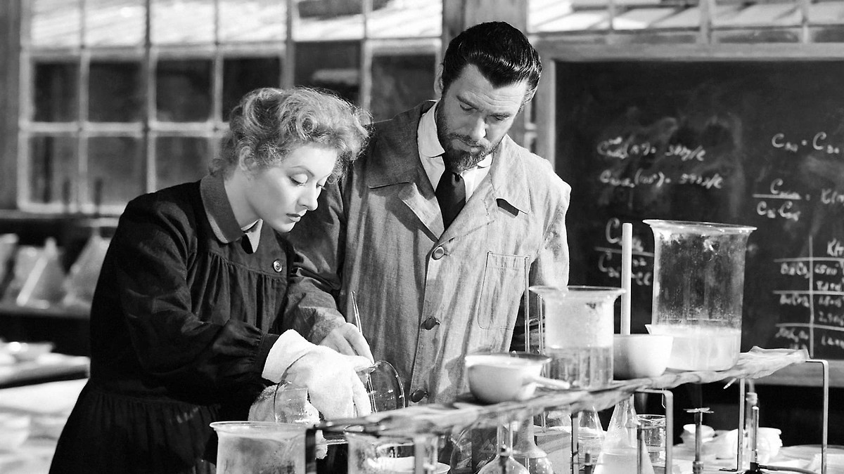 Madame Curie (1943) directed by Mervyn LeRoy • Reviews, film + cast