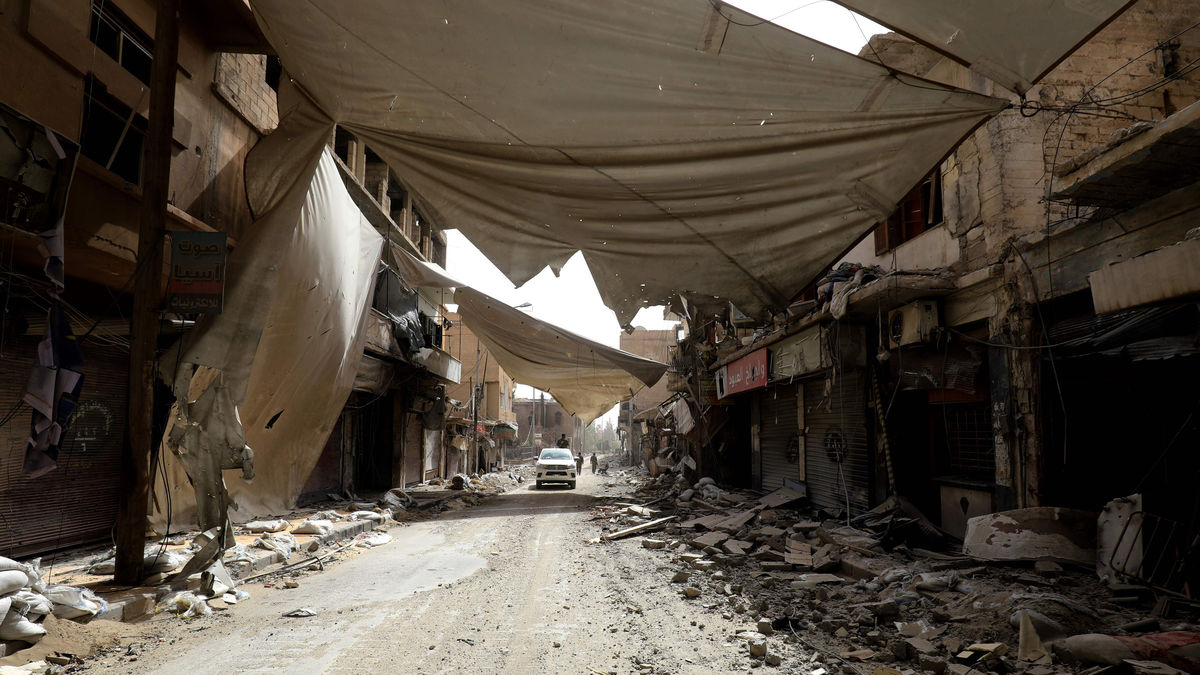 City of Ghosts (2017) directed by Matthew Heineman • Reviews, film + cast • Letterboxd