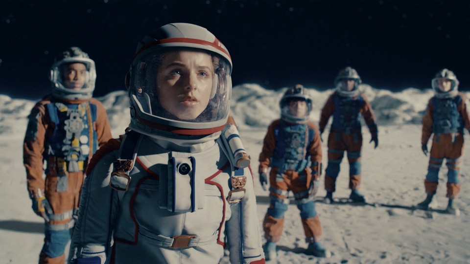 Interview: Mckenna Grace and Isaiah Russell Bailey on Crater