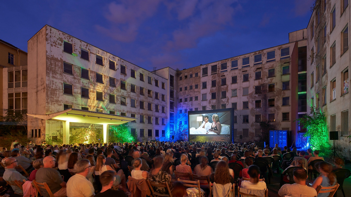 ‎We need to get out into the fresh air - 9th Open Air Cinema Frankfurt ...